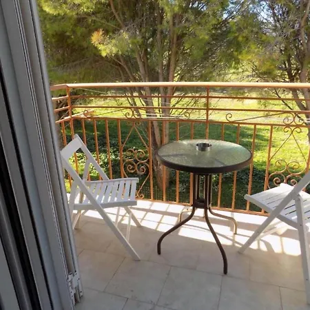 Apartment Afrodite 10 Spacious Apartment Agia Efimia