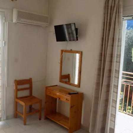 Afrodite 10 Spacious Apartment * Agia Efimia